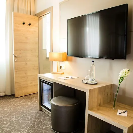 Hotel Atlas 3*